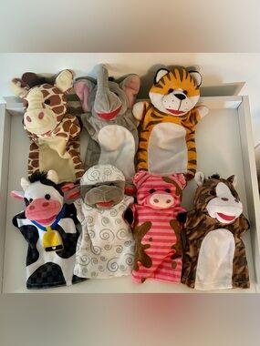 Melissa & Doug Animal Hand Puppets - 7 Puppets
